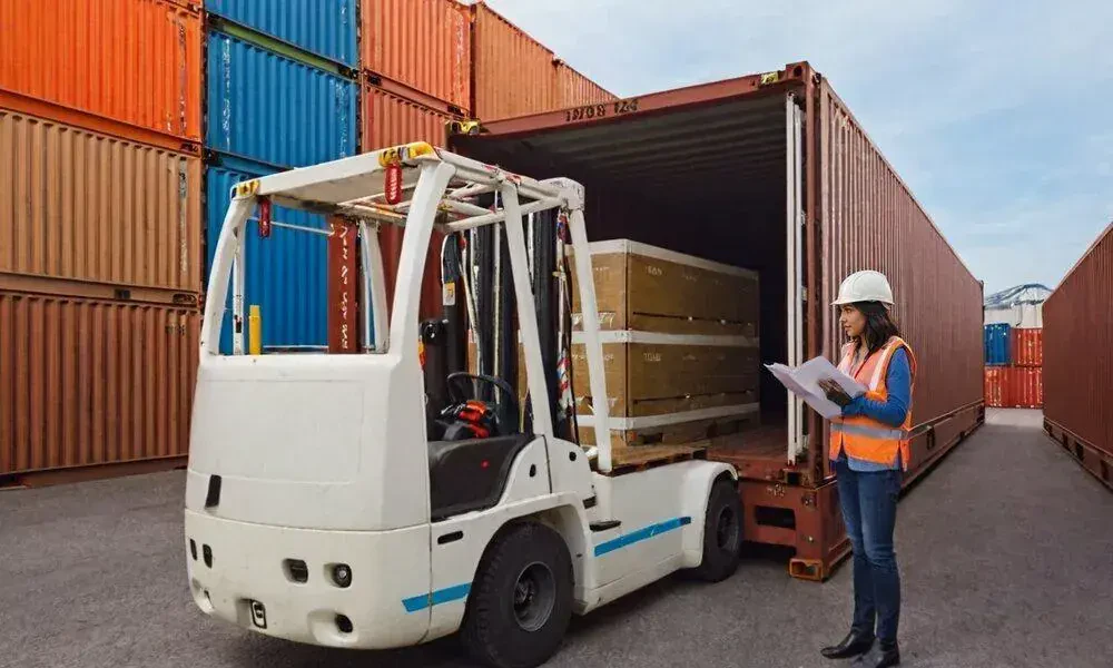 Freight Container Agents And Haulers