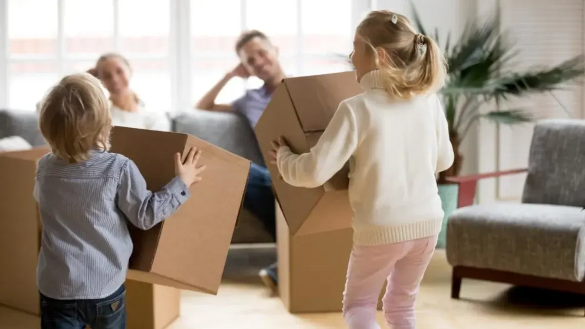 Small Moves Long Distance: Your Guide to Efficient Relocation