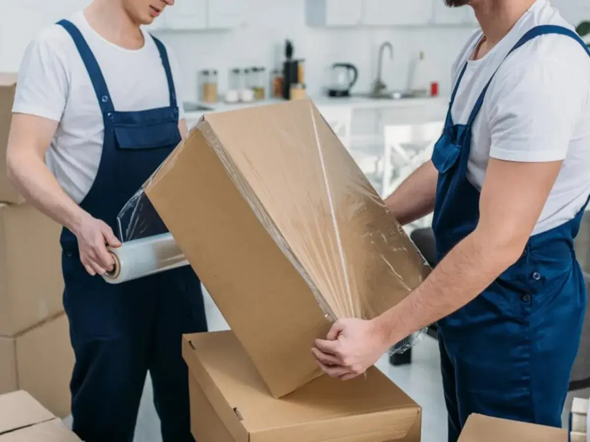 What is the least expensive day to move?