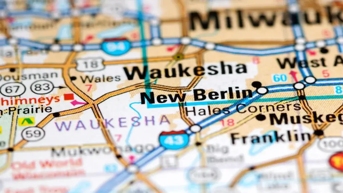 New Berlin Apartment Movers Near Me
