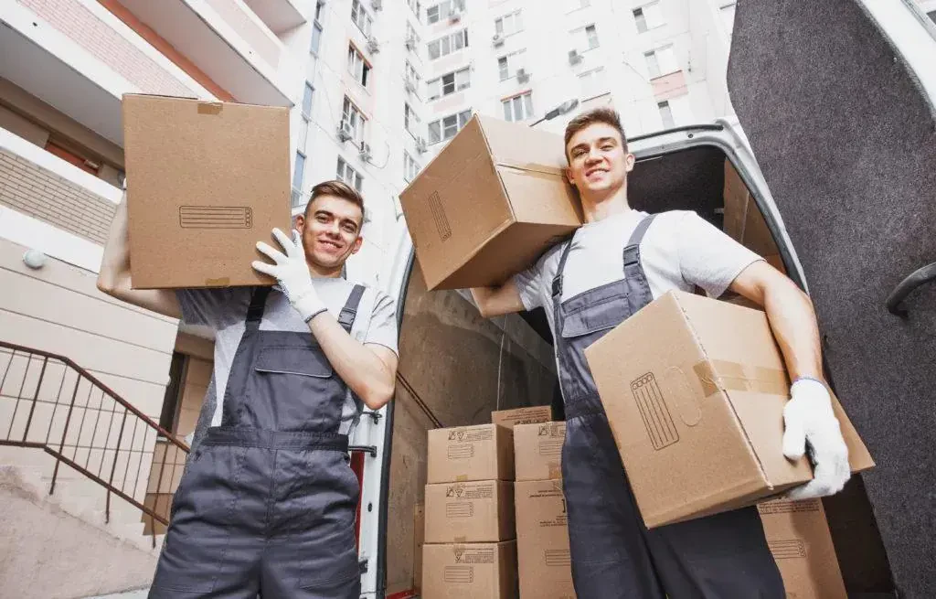 Average normalized moving costs of Austin movers with detailed moving guides and moving essentials popular routes