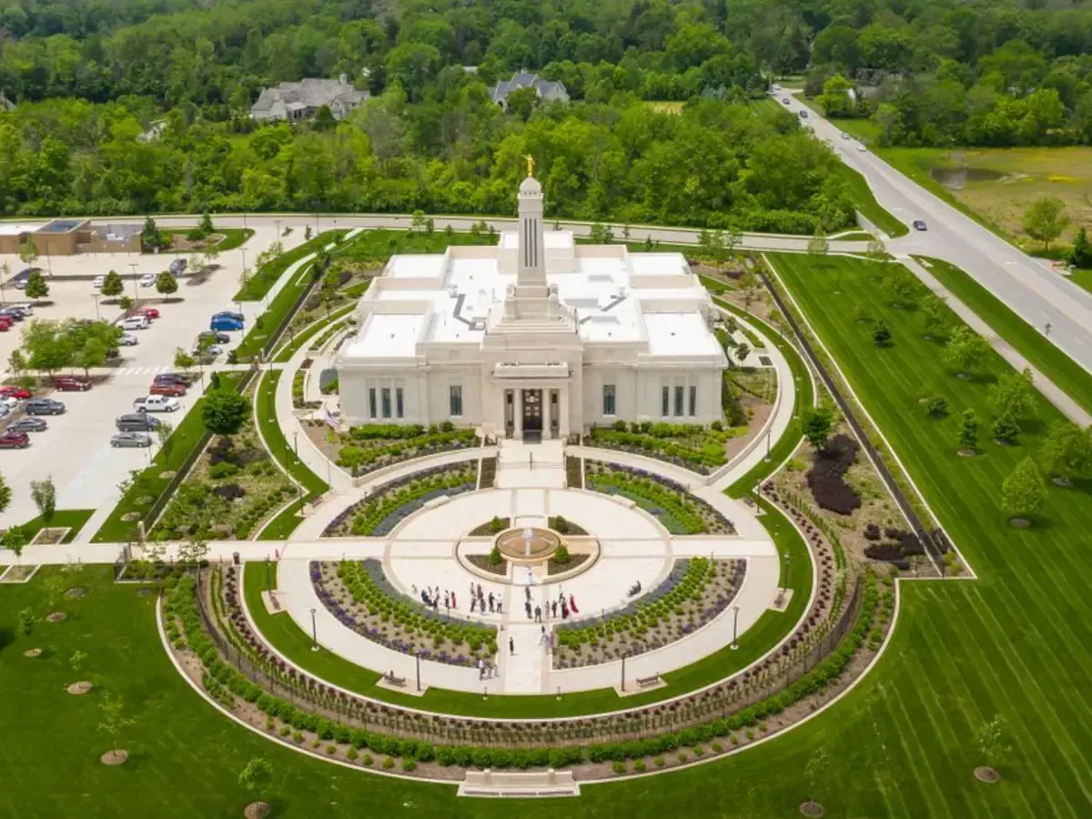 Carmel Apartment Movers Near Me