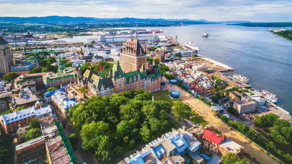 Movers Carmel to Canada Cost