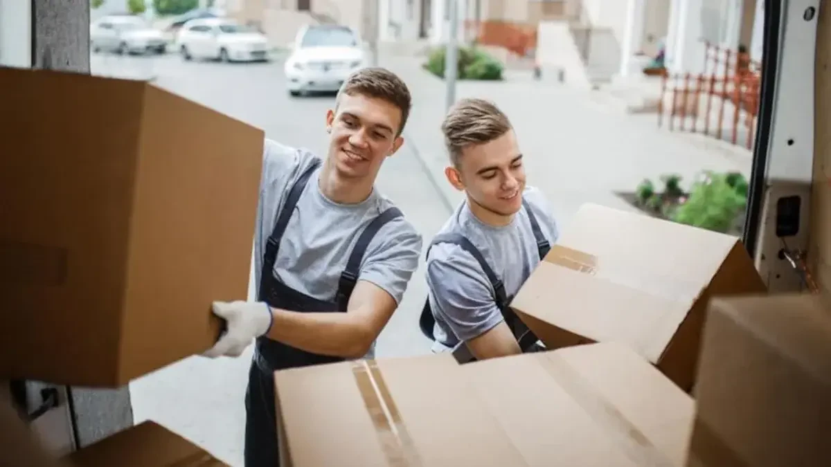 Get Accurate Moving Estimates With PODS Moving Cost Calculator | Three Movers