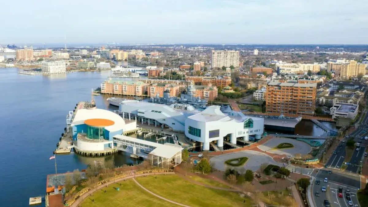 Norfolk Commercial Movers Near Me