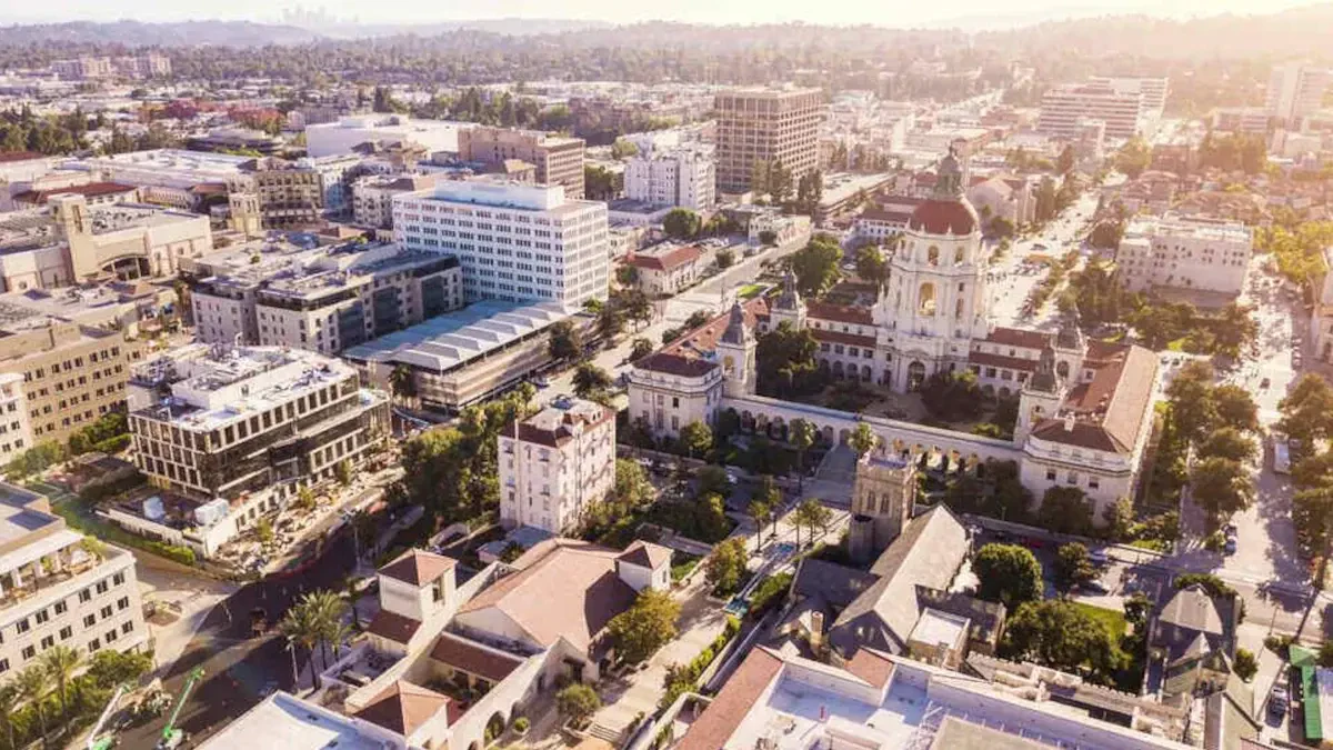 Pasadena Commercial Movers Near Me