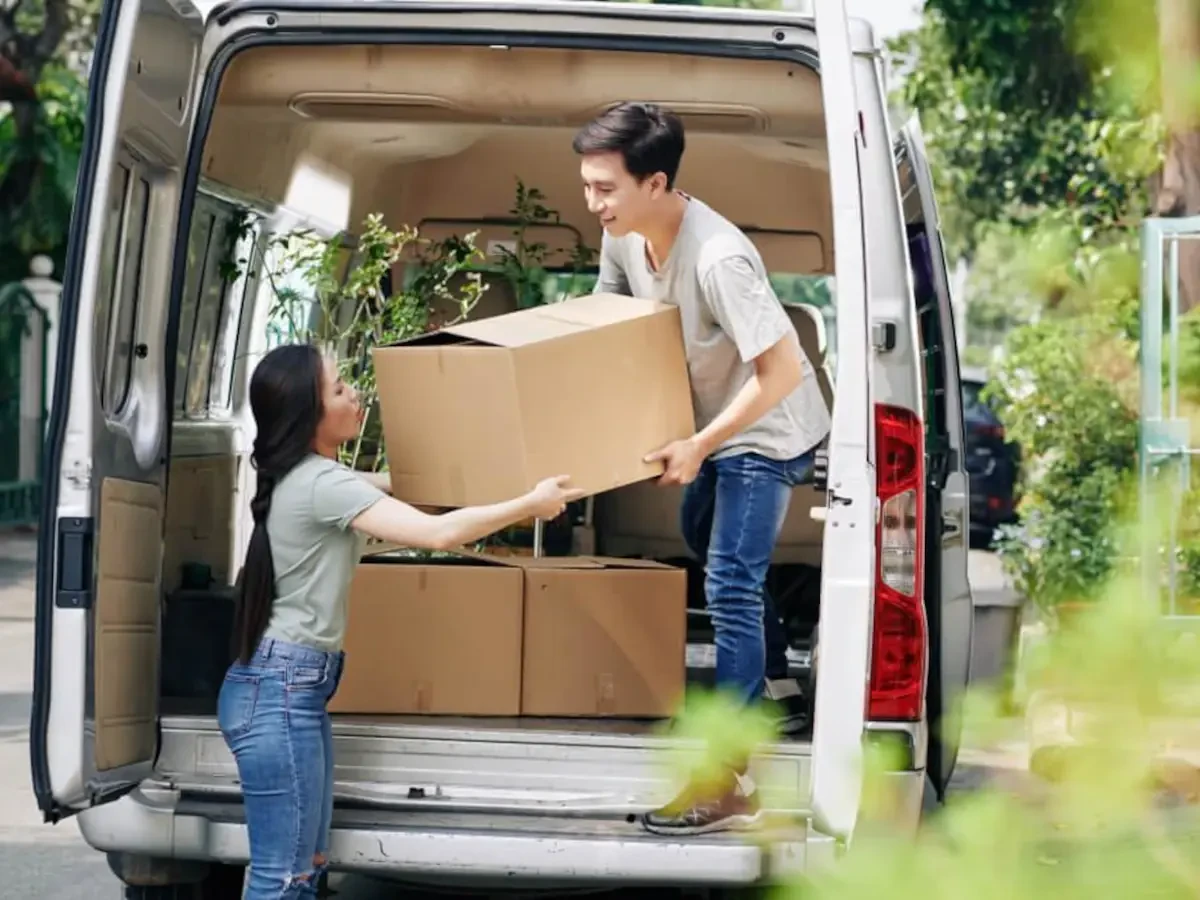 How Much Do Movers Cost In Palmdale?