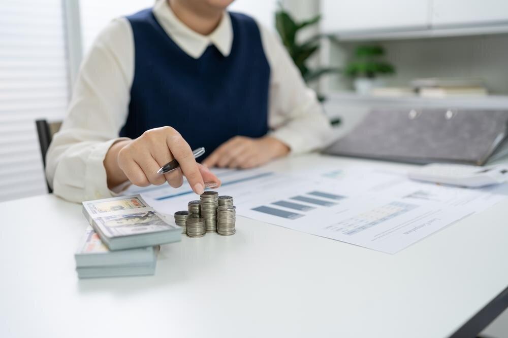 Where do movers make the most money?