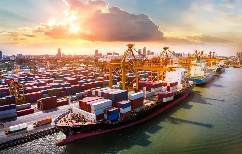 Get instant rate quotes for shipping containers to South Korea