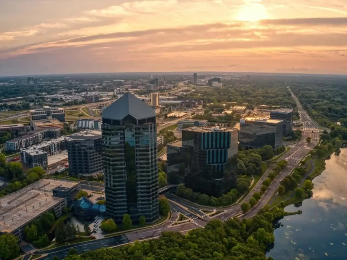 Three Movers Long Distance Moving in Edina, MN: Your Trusted Experts