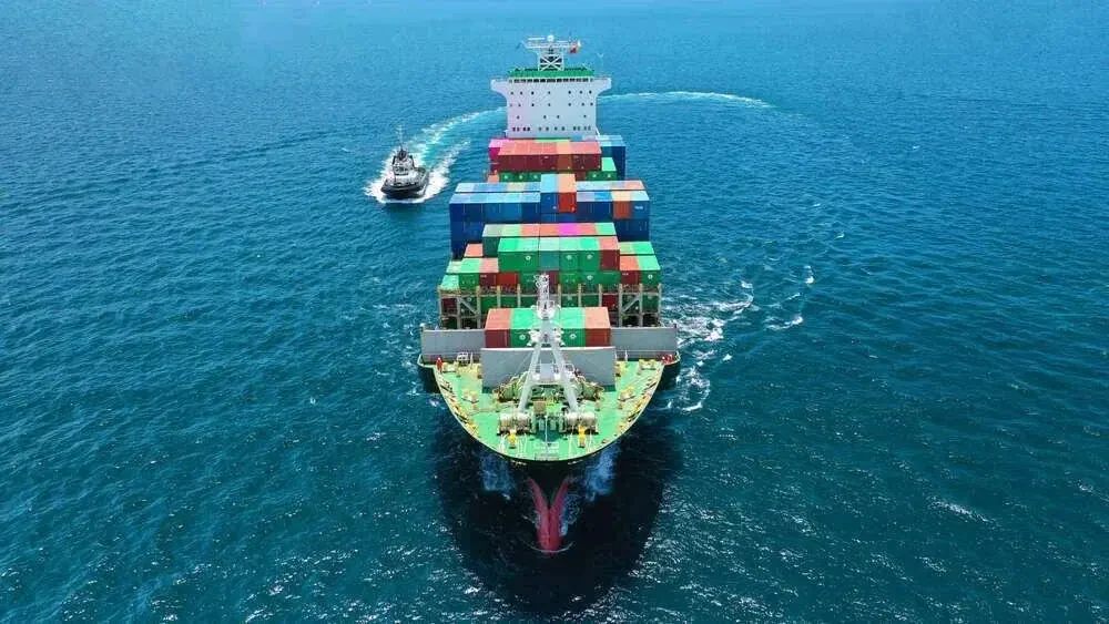 Container shipping internationally - inspection details and delays OOCL container line - Crating, loading and unloading