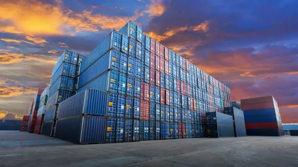 How do you move a 40 foot container?