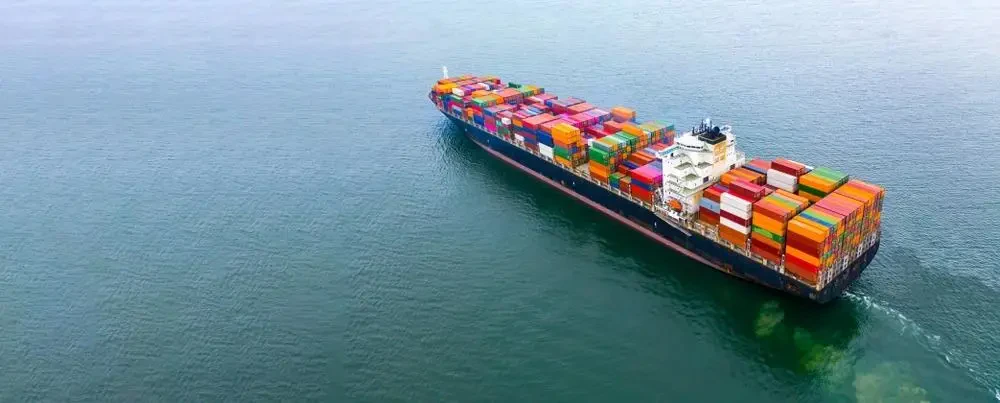 Hassle free shipping from origin port in Saint Martin