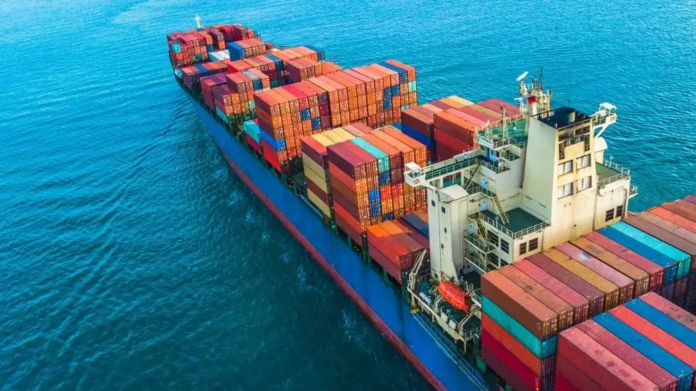 Shipping services and cargo airports in San Jose, Port Everglades, and Puerto Barrios. Ship items in a full container or shared container.