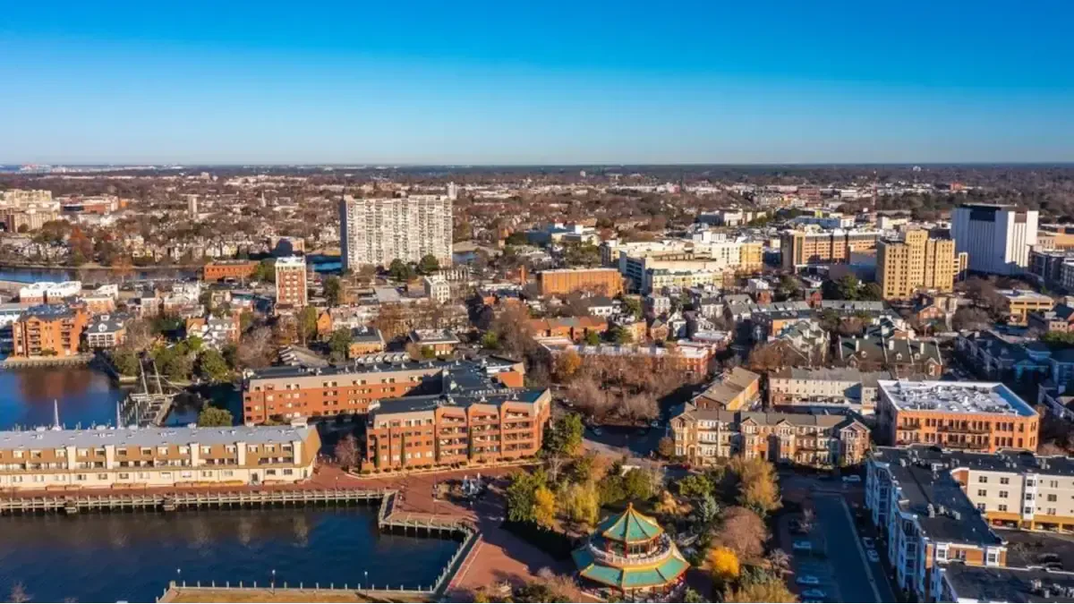 Norfolk Apartment Movers Near Me