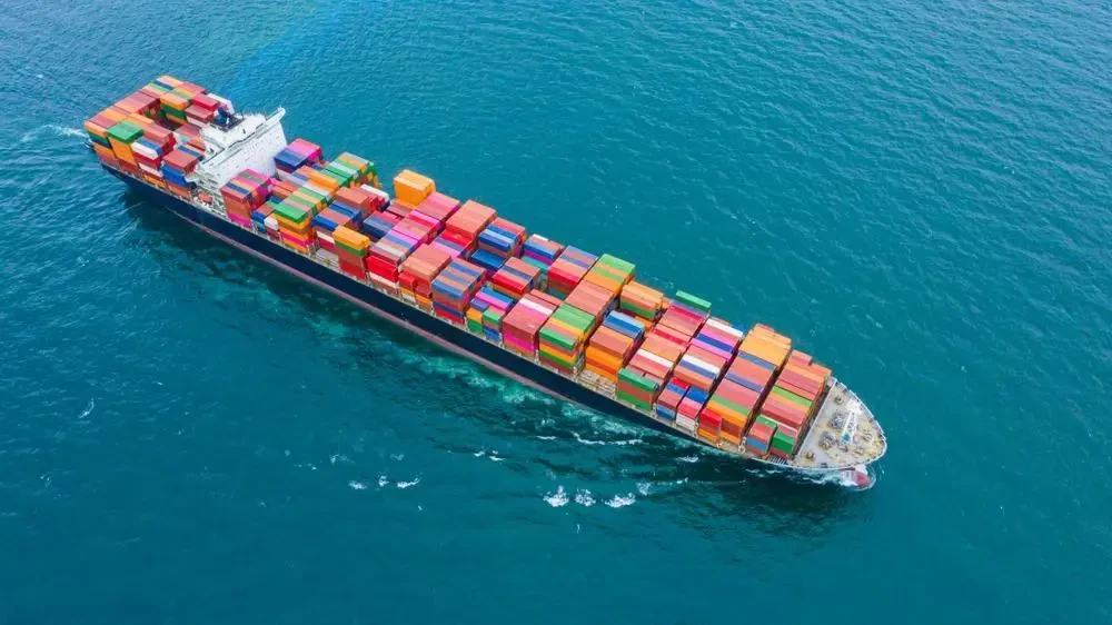 Three Movers cargo container and freight delivery services to India