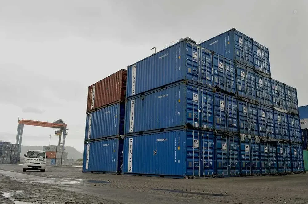Three Movers cargo container and freight delivery services to Eritrea