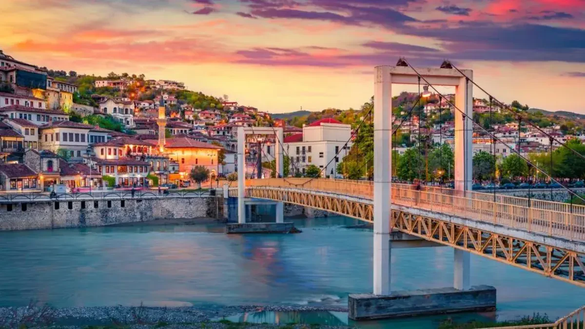 Movers Austria to Albania