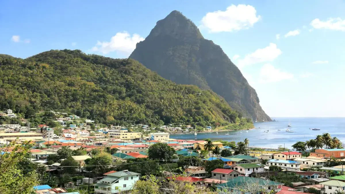 Movers Austria to Saint Lucia