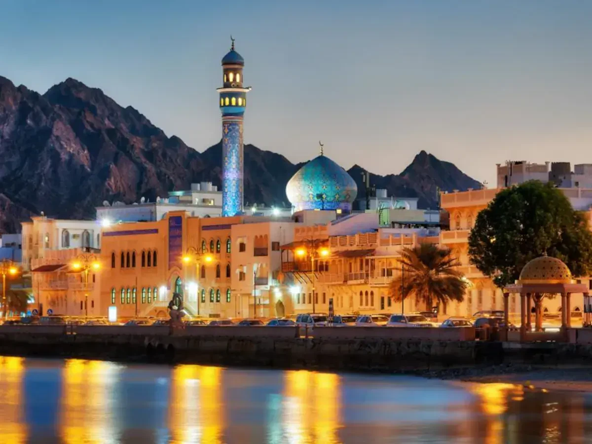 Movers Bahrain to Oman