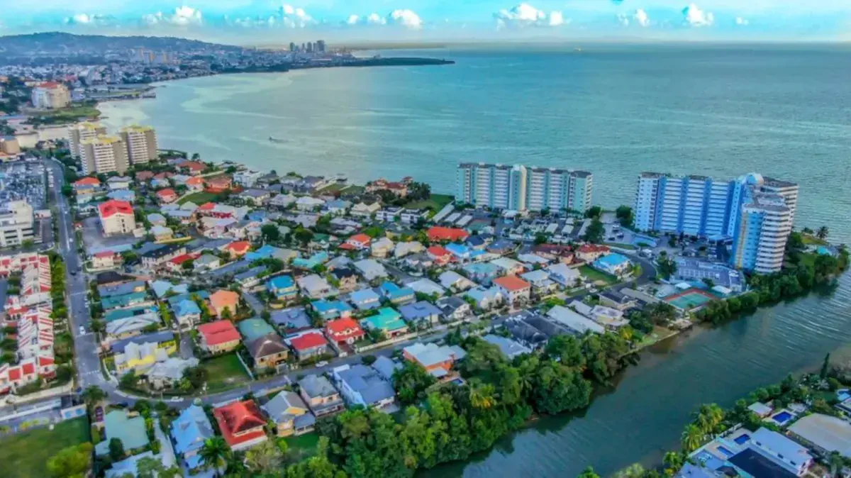 Movers UK to Trinidad and Tobago