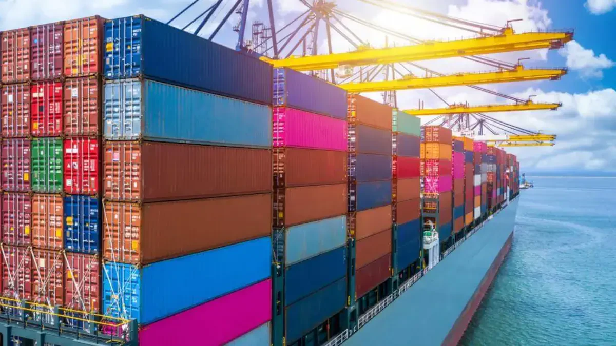 International Moving and Storage: Your Trusted Guide for 2025
