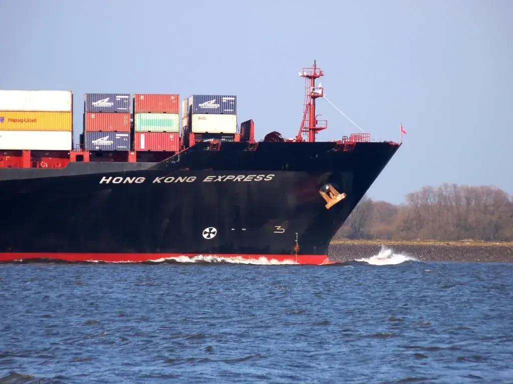Moving rates Austria to Trinidad and Tobago