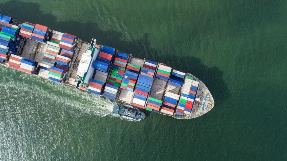 Moving rates Bahrain to Vietnam