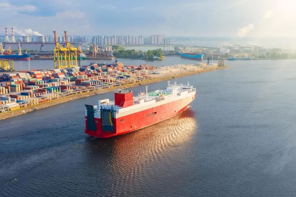 Moving rates UK to Poland