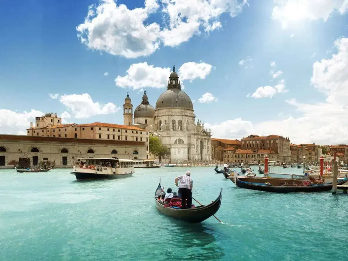 Average Cost Of Italy International Movers Calculator Overseas Moving Companies Prices
