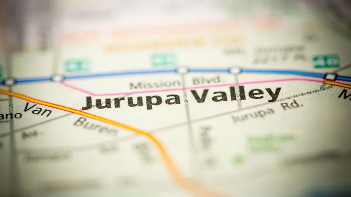 Jurupa Valley Apartment Movers Near Me