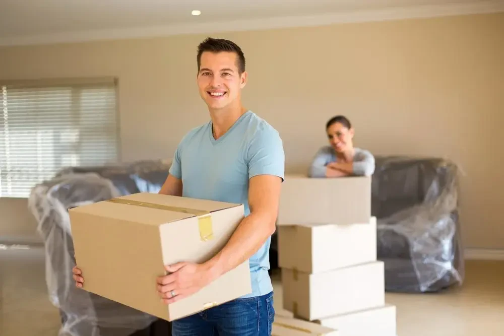 Long Distance Movers In Key West and Florida with moving truck