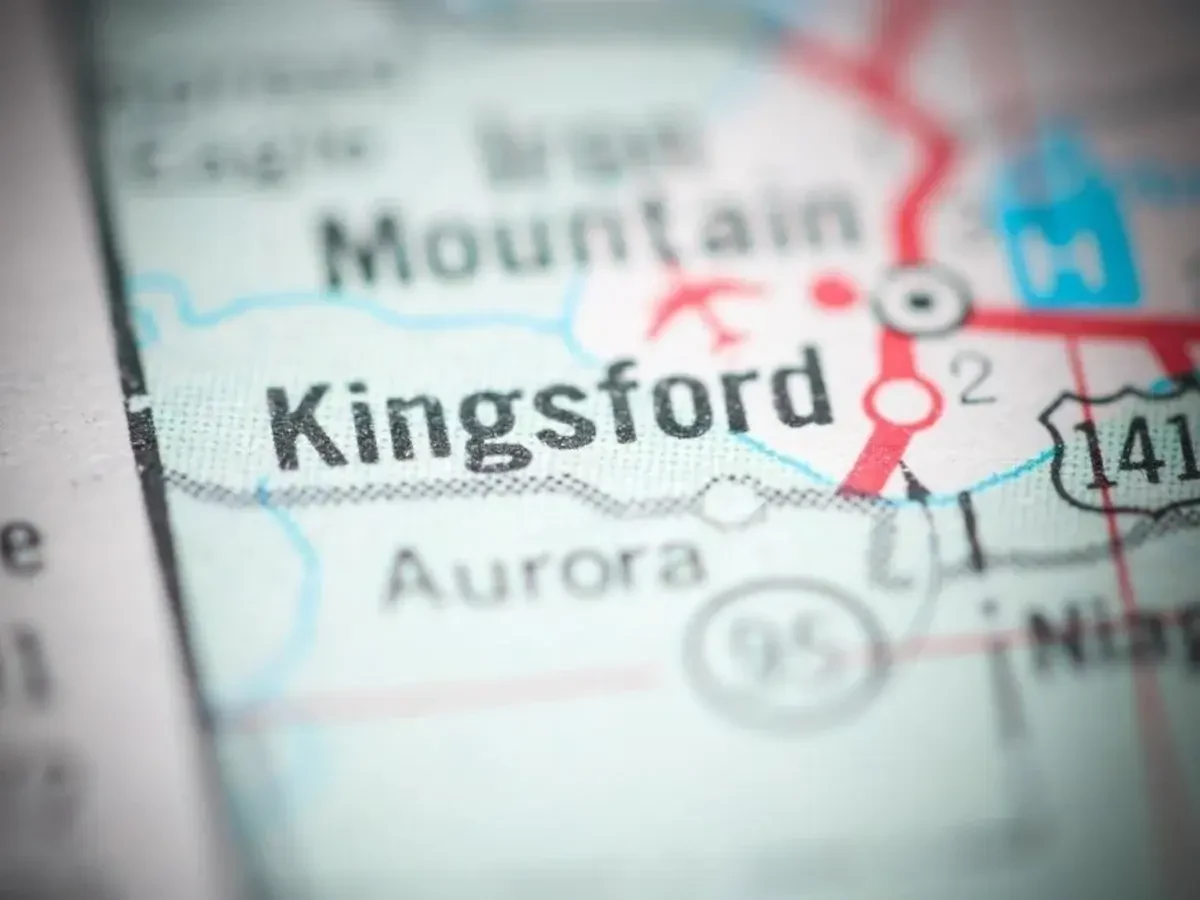 Best Kingsford Movers Near Me – Premium Kingsford, MI Moving Companies