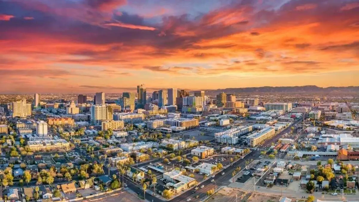 Movers Kirkland to USA Cost – Moving Kirkland to United States Rates