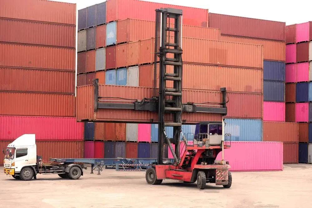 Kuwait International Movers - Three Movers, GAC international, Atlas International, Delight International