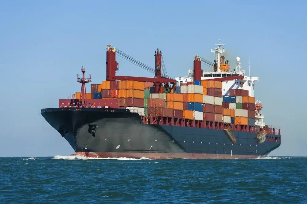 Shipping companies that can get your container delivered to Maldives