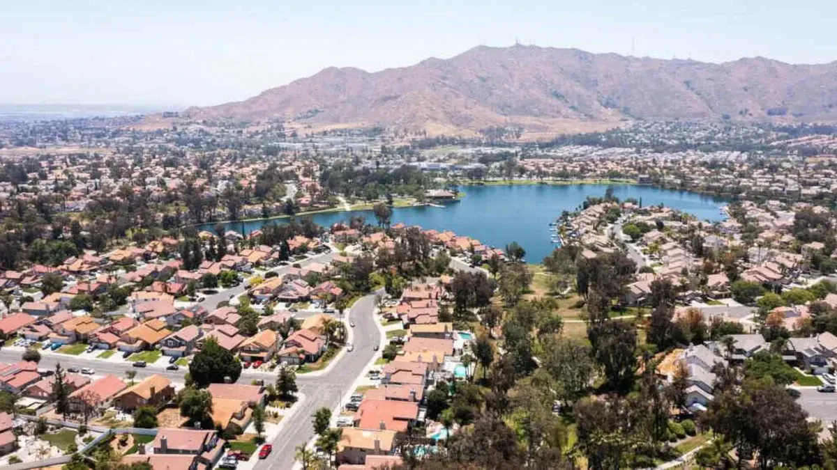 Best Moreno Valley Furniture Movers Near Me – Premium Moreno Valley, CA Furniture Moving Companies