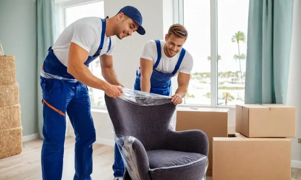 Professional Moving Company to Move from Toronto to Florida