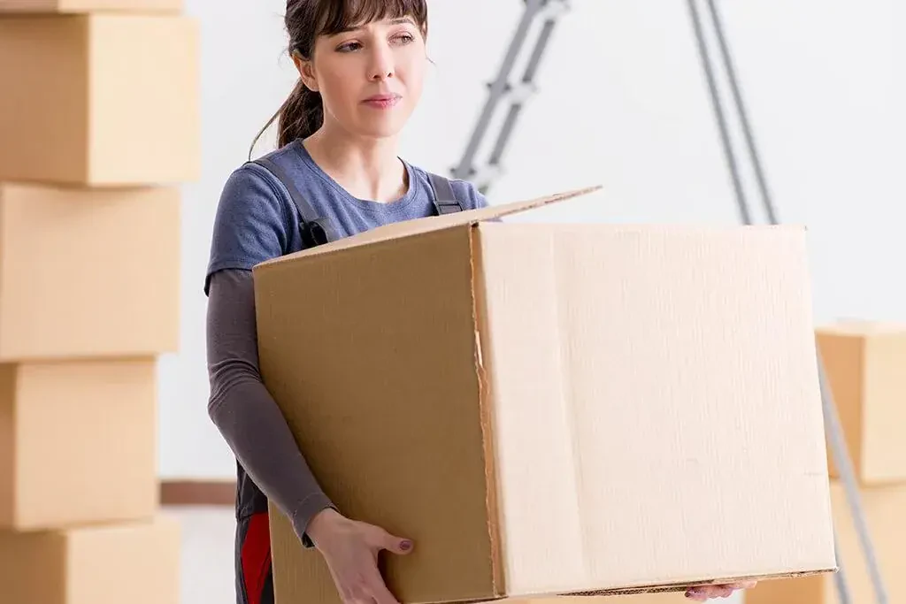 Best Movers In Bowling Green, KY: Three Movers, Road Runnerz moving service LLC