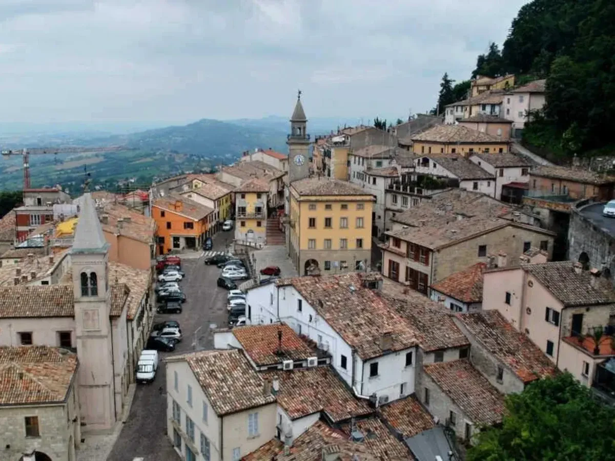 How Much Do Movers Cost Iowa to San Marino