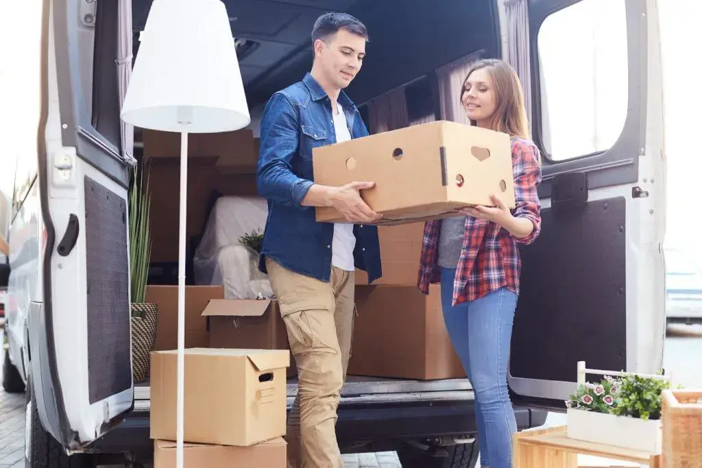 movers nv to ma