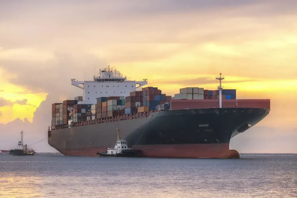 Moving services Austria to Bahamas