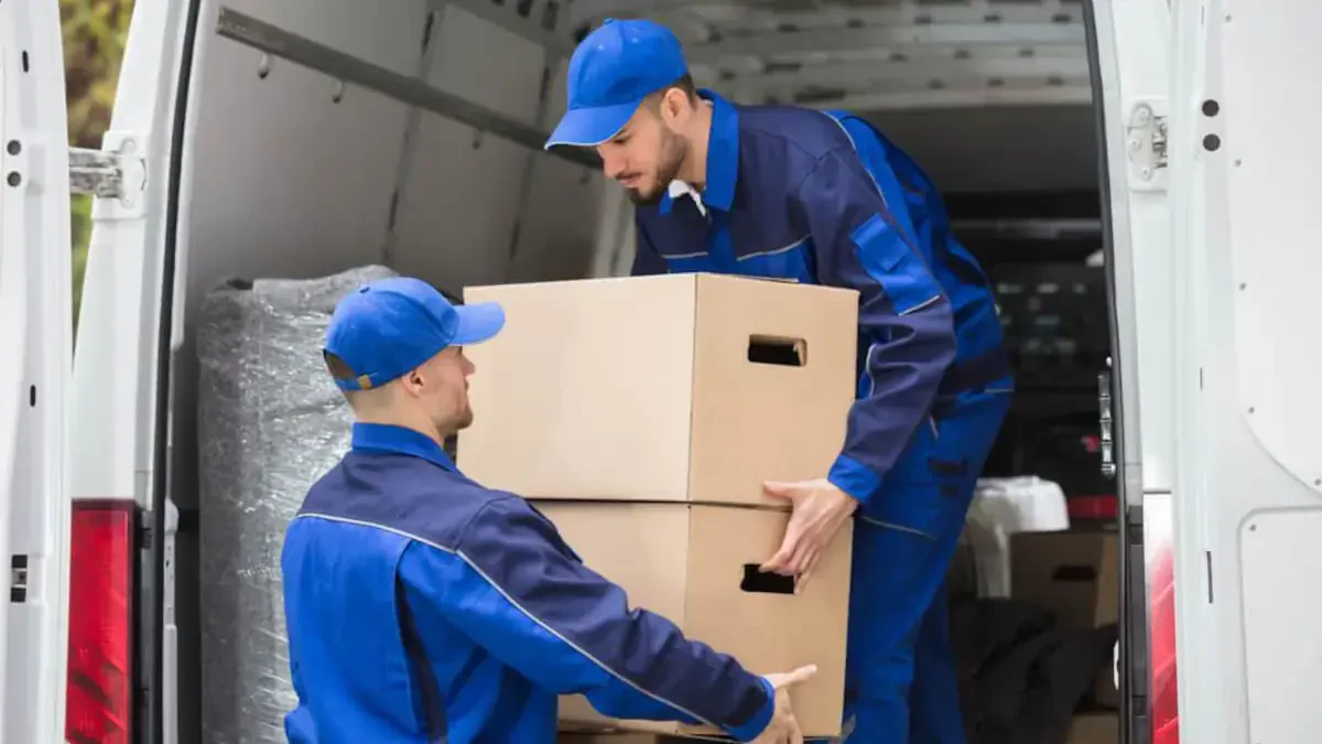 Best Long-Distance Moving Companies Oak Creek: Cheap Options