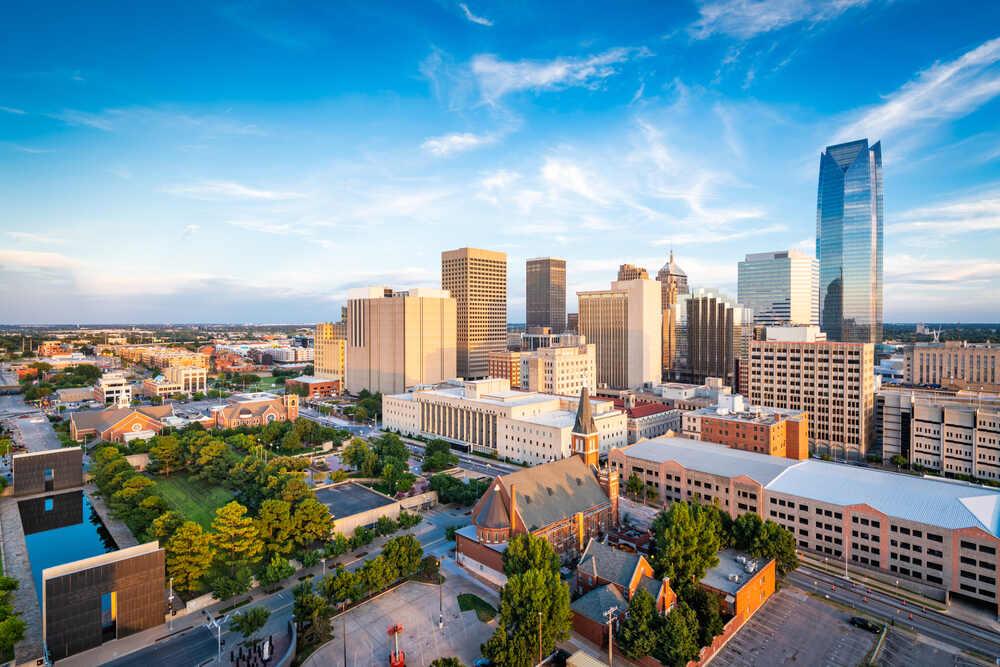 Oklahoma Moving Permits & Licenses: What Every Mover Needs to Know Before Hitting the Road