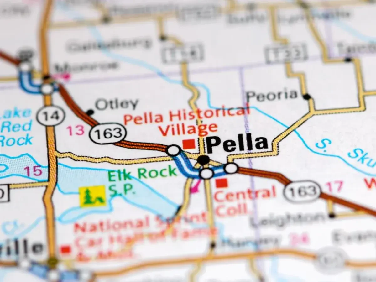 Best Pella Movers Near Me – Premium Pella, IA Moving Companies