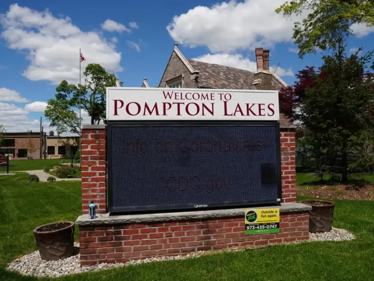 Best Pompton Lakes Movers Near Me – Premium Pompton Lakes, NJ Moving Companies