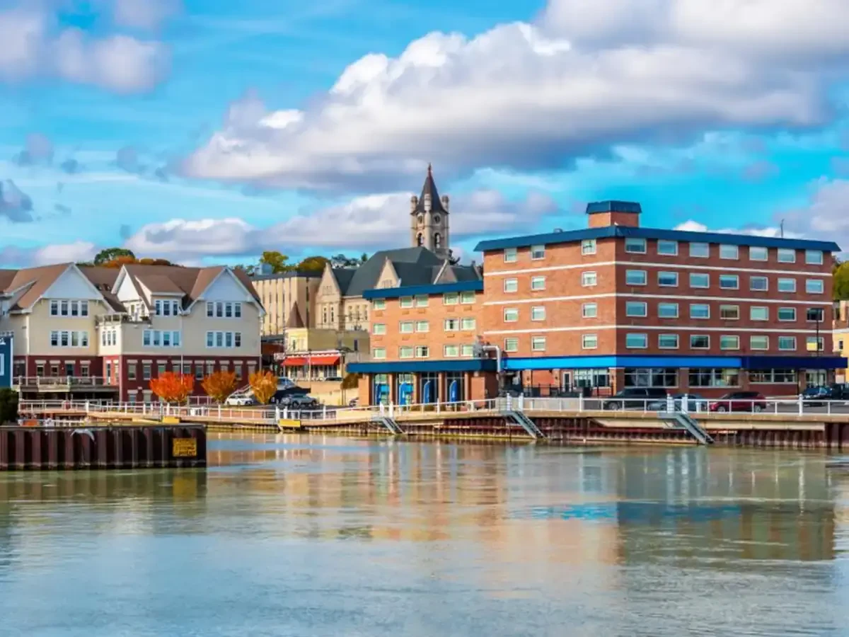 Best Port Washington Movers Near Me – Premium Port Washington, WI Moving Companies