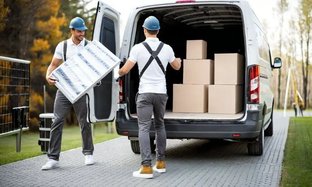 Hire Movers With License And Insurance Coverage
