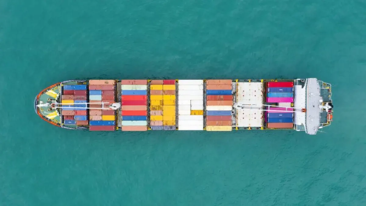 What are the top international moving companies in Qatar?