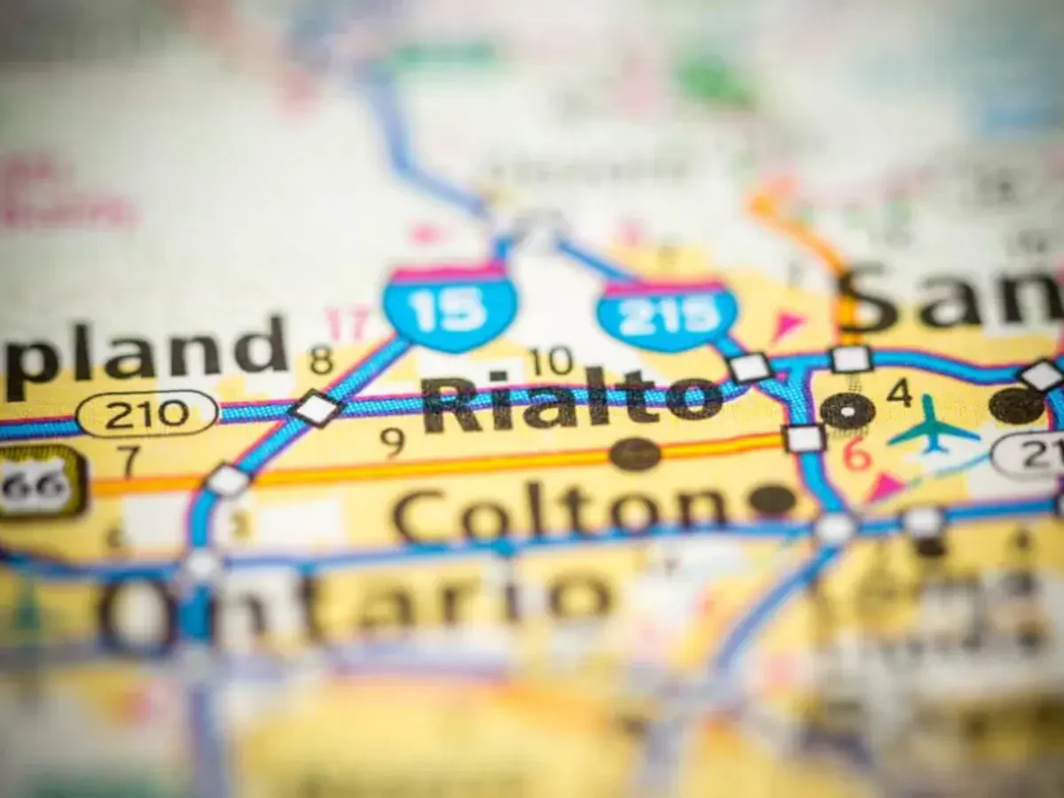 Rialto Full Service Movers Near Me